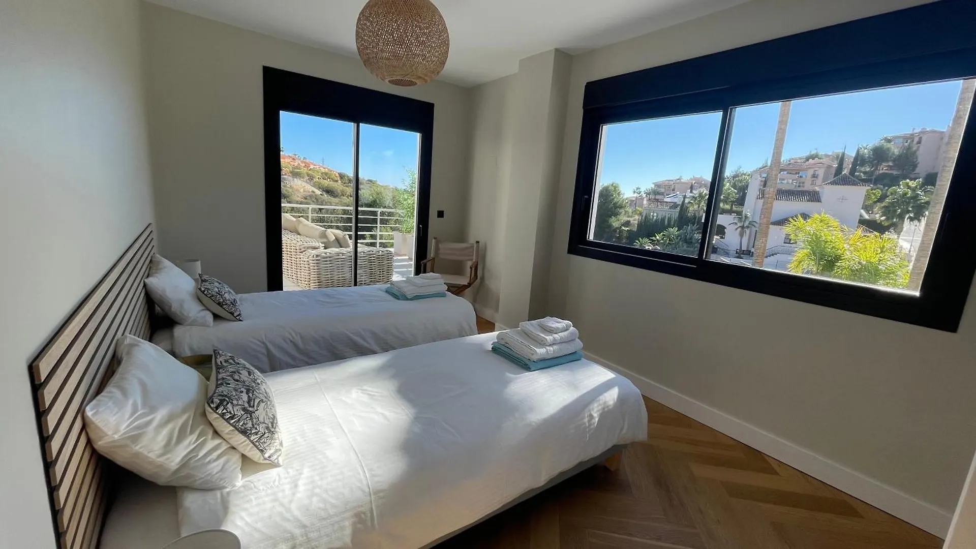 Ultimate Luxury Dream Villa With 7 Bedrooms, Gym, Spa And Infinity Pool Marbella Spain