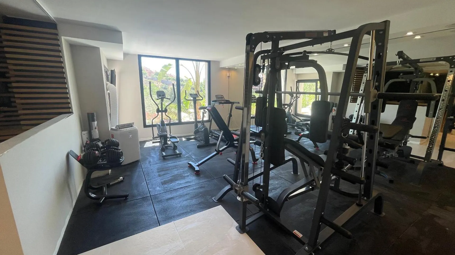 Ultimate Luxury Dream Villa With 7 Bedrooms, Gym, Spa And Infinity Pool Marbella